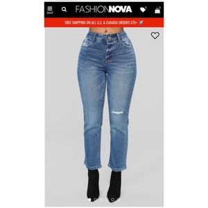 Slice of Heaven Mom Jeans - medium blue wash